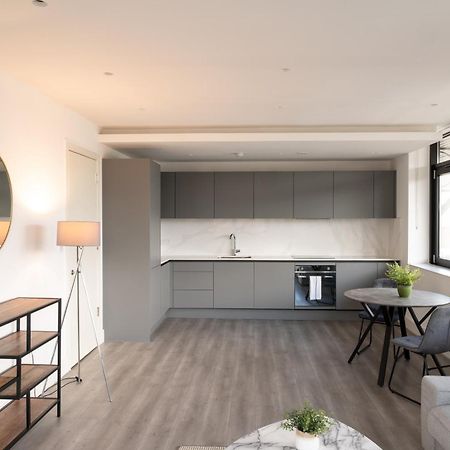 Apartamento Charles Hope London Brentford Exterior foto