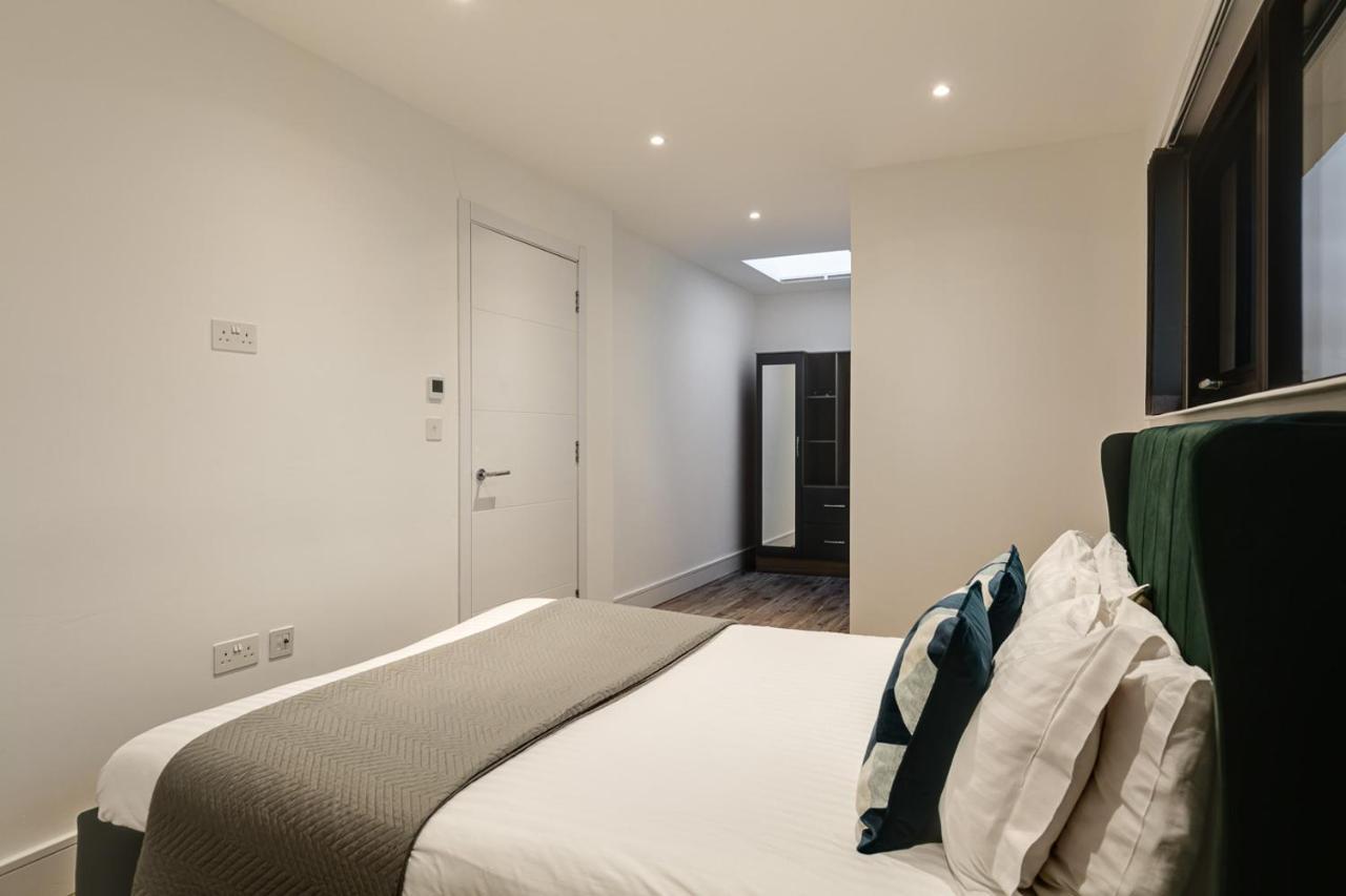 Apartamento Charles Hope London Brentford Exterior foto