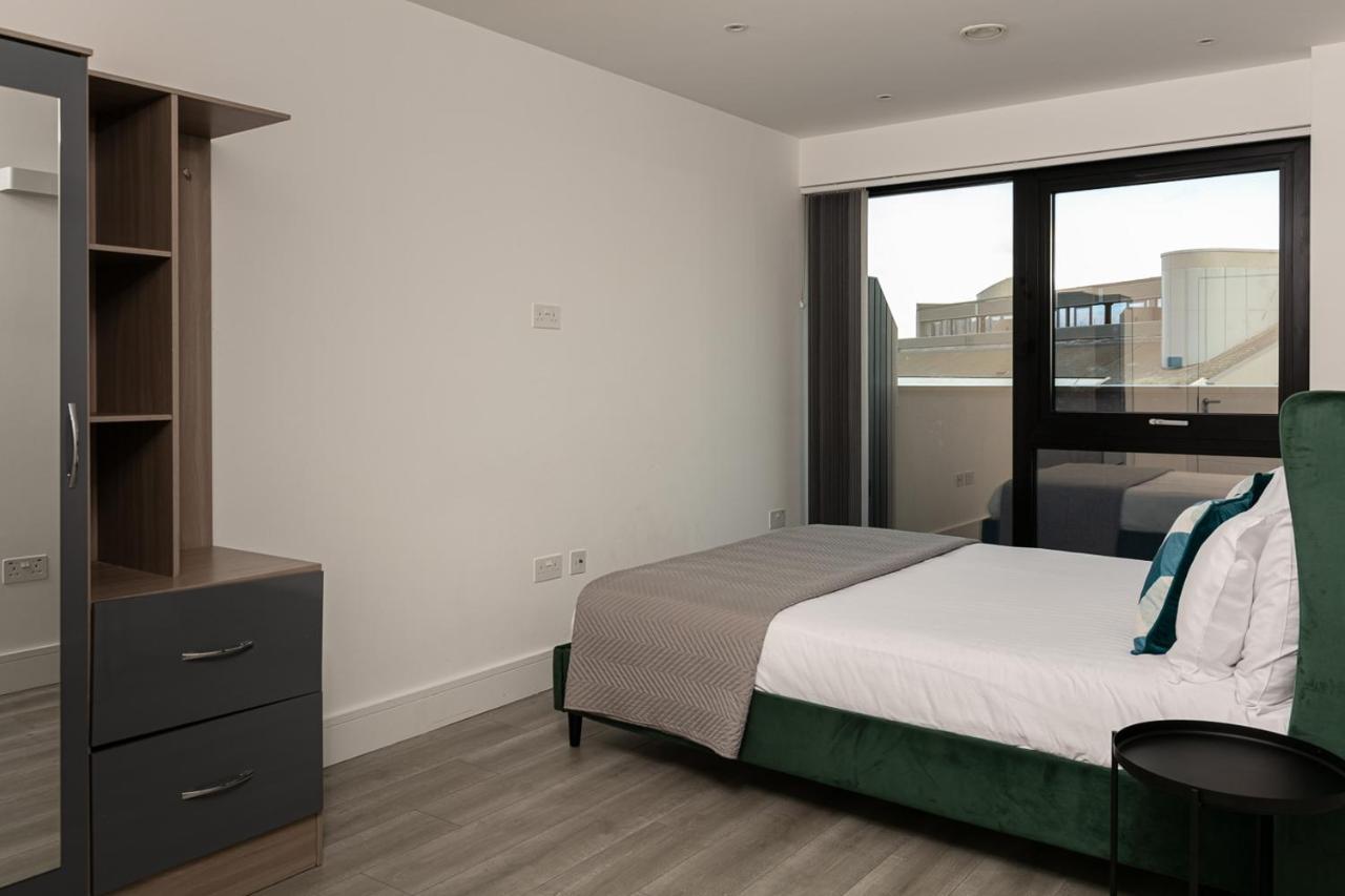 Apartamento Charles Hope London Brentford Exterior foto