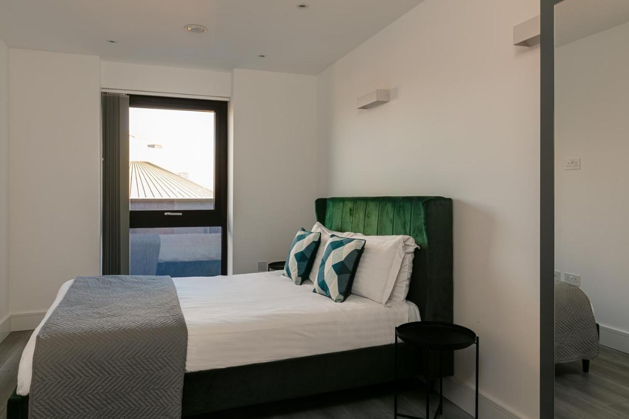 Apartamento Charles Hope London Brentford Exterior foto