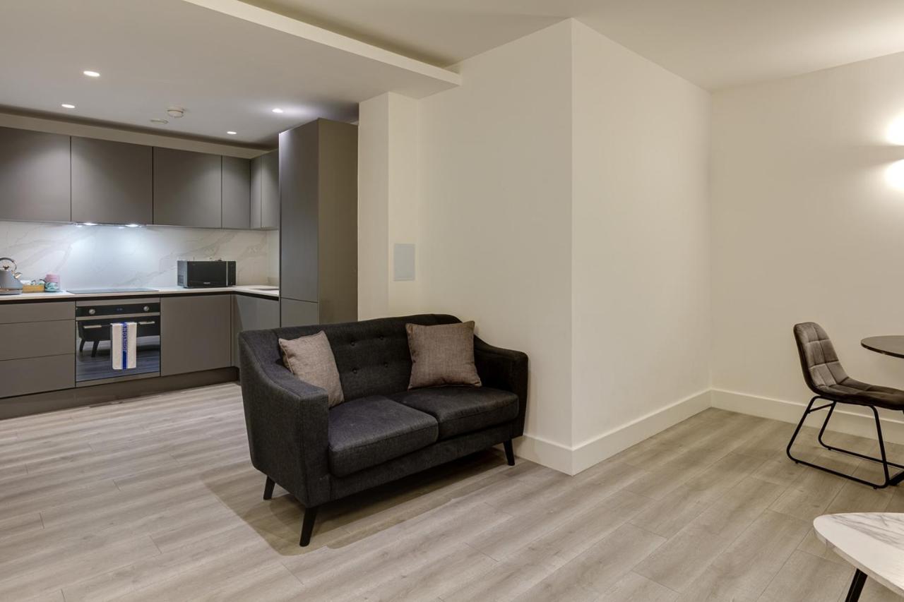 Apartamento Charles Hope London Brentford Exterior foto