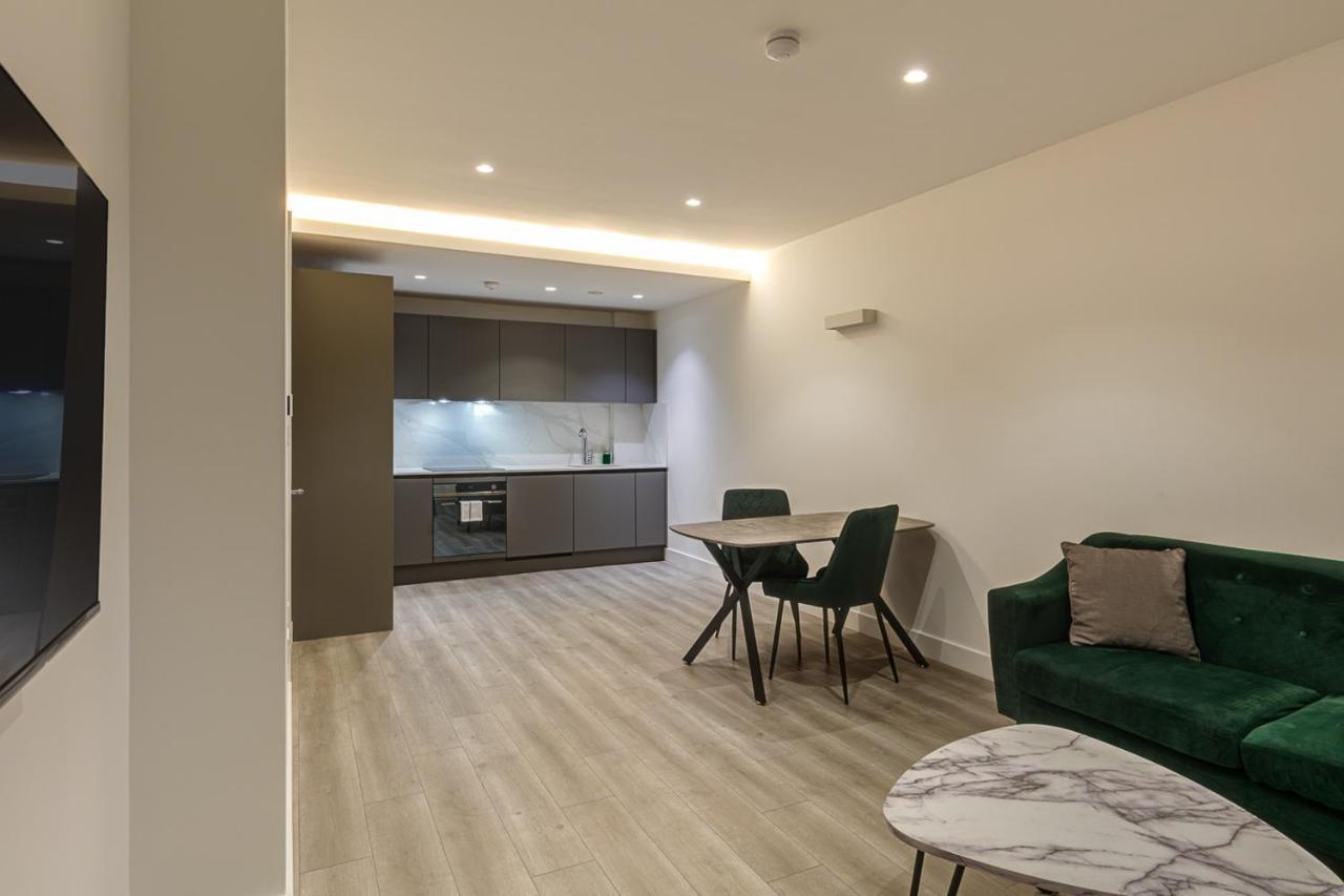 Apartamento Charles Hope London Brentford Exterior foto