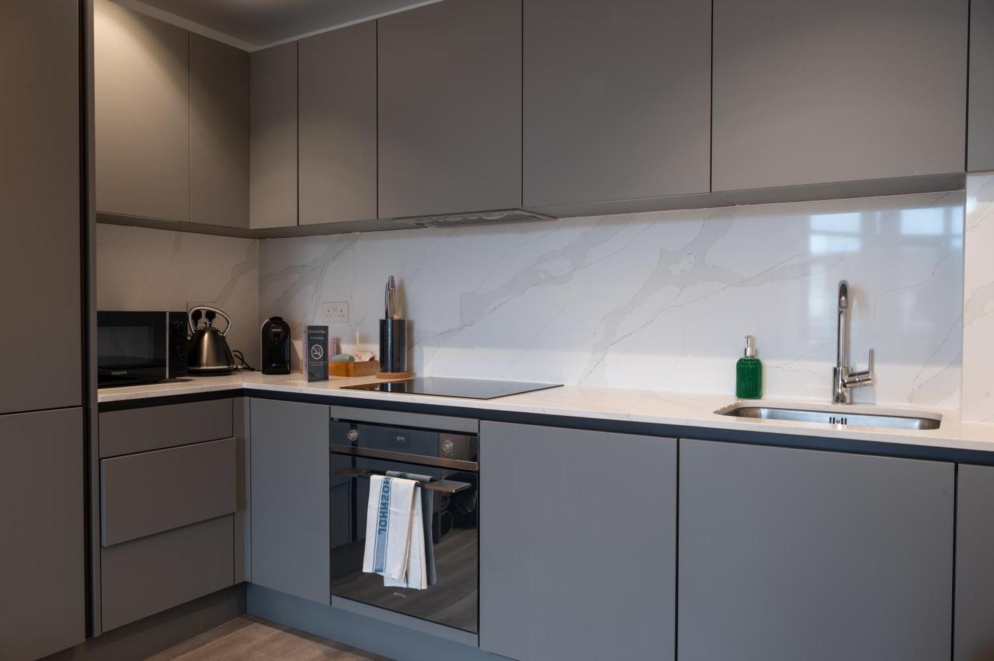 Apartamento Charles Hope London Brentford Exterior foto