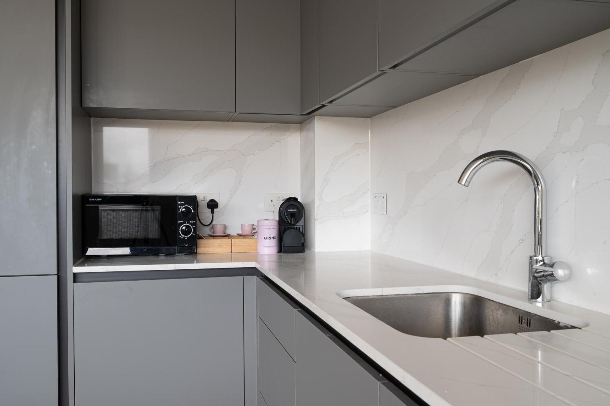 Apartamento Charles Hope London Brentford Exterior foto